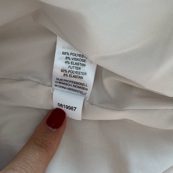 House of Harlow 1960, White Vest (new with tag) - Picture 6 of 7